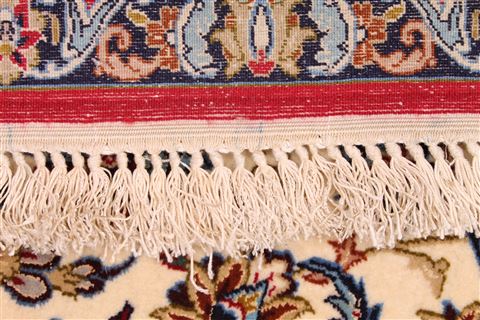 Isfahan Red Hand Knotted 37 X 57 Area Rug 254-29209 Image 4