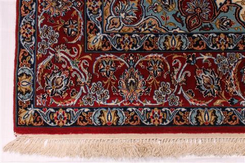 Isfahan Red Hand Knotted 37 X 57 Area Rug 254-29209 Image 7