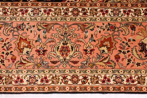 Tabriz Purple Hand Knotted 910 X 131 Area Rug 254-29214 Image 3