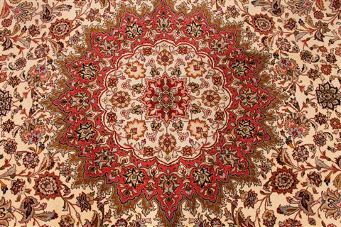 Tabriz Beige Hand Knotted 84 X 117 Area Rug 254-29217 Image 7