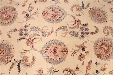 Tabriz Beige Hand Knotted 84 X 117 Area Rug 254-29225 Image 7