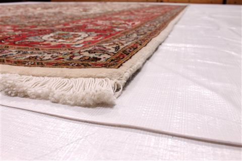 Tabriz Beige Hand Knotted 80 X 116 Area Rug 254-29236 Image 4