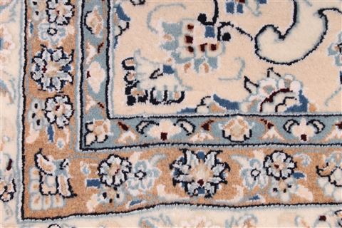 Nain Blue Hand Knotted 84 X 116 Area Rug 254-29237 Image 1