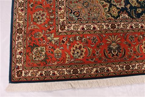 Tabriz Purple Hand Knotted 83 X 119 Area Rug 254-29245 Image 6