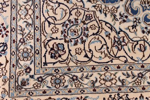 Nain Beige Hand Knotted 83 X 118 Area Rug 254-29246 Image 1