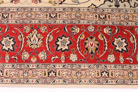 Tabriz Red Hand Knotted 84 X 117 Area Rug 254-29250 Image 6