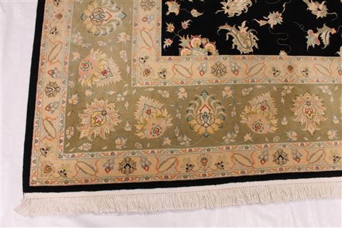 Tabriz Black Hand Knotted 83 X 114 Area Rug 254-29251 Image 6