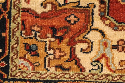 Serapi Beige Hand Knotted 27 X 40 Area Rug 250-29259 Image 3