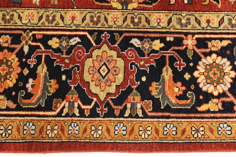 Serapi Red Hand Knotted 79 X 159 Area Rug 250-29271 Image 7