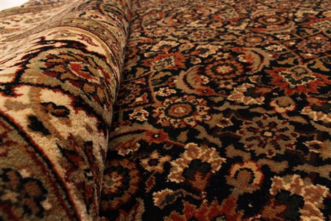 Herati Beige Hand Knotted 61 X 1111 Area Rug 250-29275 Image 3