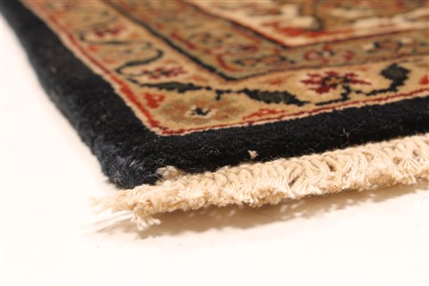 Herati Beige Hand Knotted 61 X 1111 Area Rug 250-29275 Image 4
