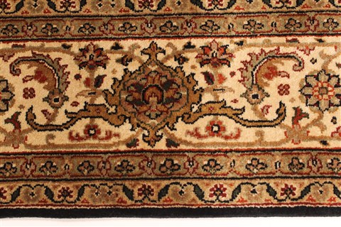 Herati Beige Hand Knotted 61 X 1111 Area Rug 250-29275 Image 7