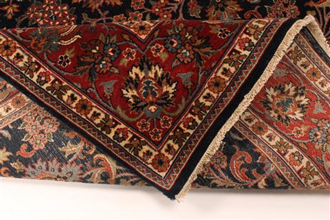 Kashmar Multicolor Hand Knotted 60 X 119 Area Rug 250-29281 Image 4