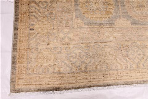 Ziegler Beige Hand Knotted 99 X 139  Area Rug 254-29293 Image 6