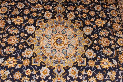 Kashan Beige Hand Knotted 90 X 131 Area Rug 254-29299 Image 8