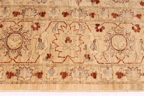Tabriz Beige Hand Knotted 101 X 1310 Area Rug 254-29305 Image 1