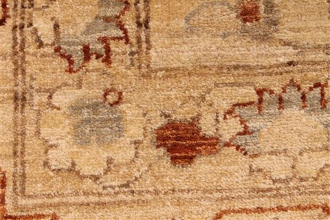 Tabriz Beige Hand Knotted 101 X 1310 Area Rug 254-29305 Image 2