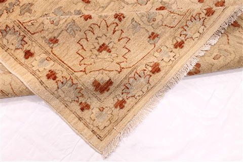 Tabriz Beige Hand Knotted 101 X 1310 Area Rug 254-29305 Image 5