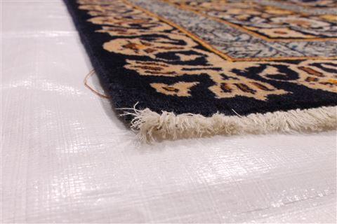 Kashan Beige Hand Knotted 91 X 1210 Area Rug 254-29312 Image 13