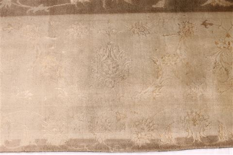 Tabriz Beige Hand Knotted 98 X 133  Area Rug 254-29320 Image 2