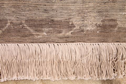 Tabriz Beige Hand Knotted 98 X 133  Area Rug 254-29320 Image 3