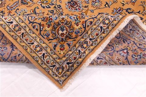 Kashan Blue Hand Knotted 99 X 131 Area Rug 254-29322 Image 3