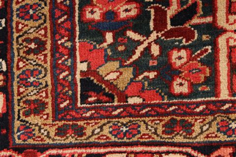 Heriz Red Hand Knotted 96 X 126 Area Rug 254-29327 Image 1