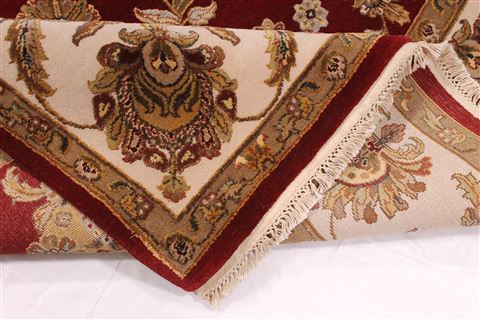 Mahal Beige Hand Knotted 81 X 101 Area Rug 254-29335 Image 8