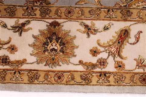 Mahal Beige Hand Knotted 80 X 101 Area Rug 254-29338 Image 1