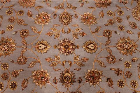Mahal Beige Hand Knotted 80 X 101 Area Rug 254-29338 Image 7