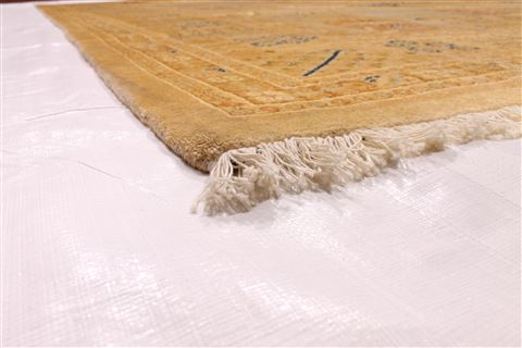 Bakhtiar Multicolor Hand Knotted 81 X 103 Area Rug 254-29339 Image 6