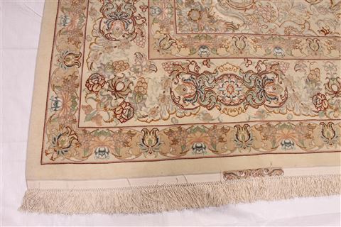 Tabriz Beige Hand Knotted 910 X 135 Area Rug 254-29342 Image 6
