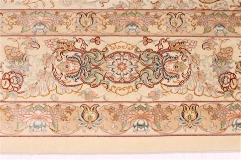 Tabriz Beige Hand Knotted 910 X 135 Area Rug 254-29342 Image 8