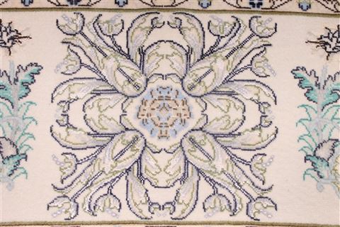 Tabriz White Hand Knotted 99 X 132 Area Rug 254-29363 Image 6