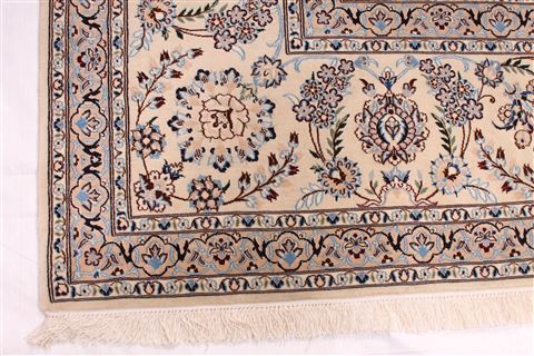 Nain Beige Hand Knotted 103 X 136 Area Rug 254-29369 Image 2