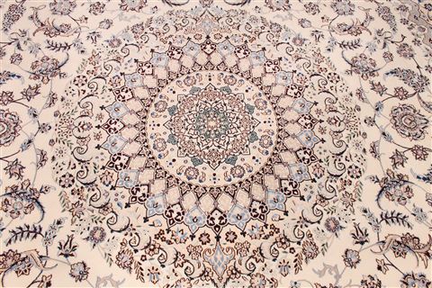 Nain Beige Hand Knotted 103 X 136 Area Rug 254-29369 Image 5