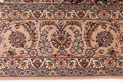 Isfahan Beige Hand Knotted 102 X 139 Area Rug 254-29371 Image 4