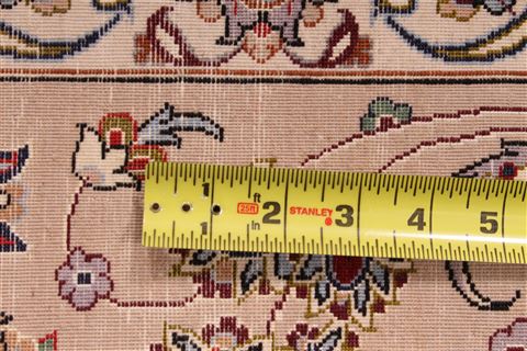 Isfahan Beige Hand Knotted 102 X 139 Area Rug 254-29371 Image 8
