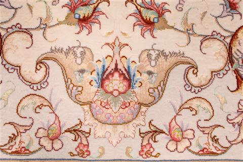 Tabriz Beige Hand Knotted 97 X 139 Area Rug 254-29376 Image 6