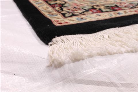 Tabriz Beige Hand Knotted 101 X 145 Area Rug 254-29380 Image 1