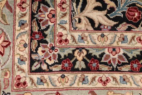 Tabriz Beige Hand Knotted 101 X 145 Area Rug 254-29380 Image 5