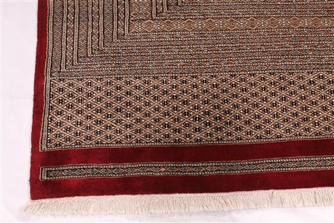 Bokhara Beige Hand Knotted 101 X 140 Area Rug 254-29381 Image 2
