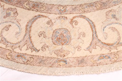 Pishavar Beige Round Hand Knotted 70 X 70 Area Rug 254-29389 Image 4