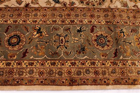 Kashan Beige Hand Knotted 122 X 149 Area Rug 254-29396 Image 4