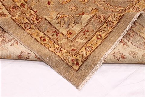 Pishavar Beige Hand Knotted 120 X 1710 Area Rug 254-29398 Image 9