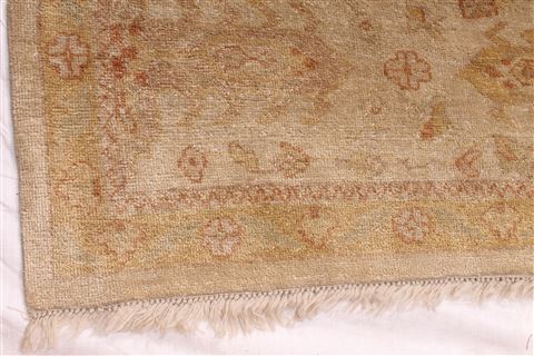 Oushak Beige Hand Knotted 121 X 184 Area Rug 254-29411 Image 2