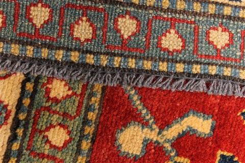Kazak Beige Hand Knotted 114 X 151 Area Rug 250-29424 Image 2