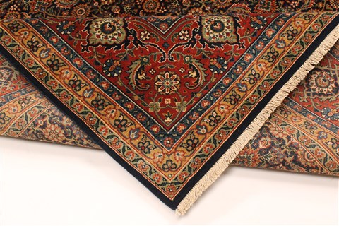 Herati Beige Hand Knotted 82 X 158 Area Rug 250-29425 Image 4