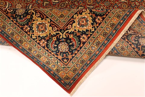 Herati Beige Hand Knotted 82 X 158 Area Rug 250-29426 Image 4