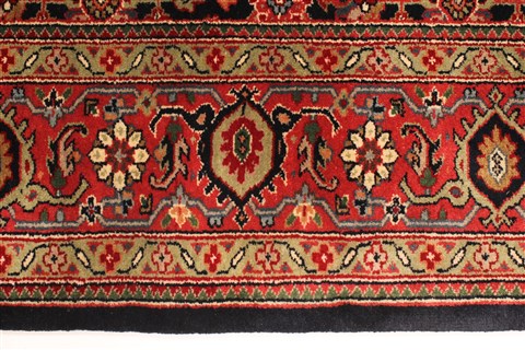 Herati Blue Hand Knotted 61 X 120 Area Rug 250-29428 Image 8